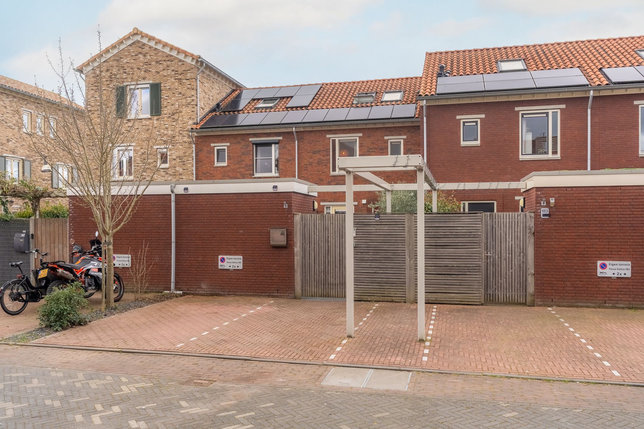 Foto 3 van Fossa Italica 185