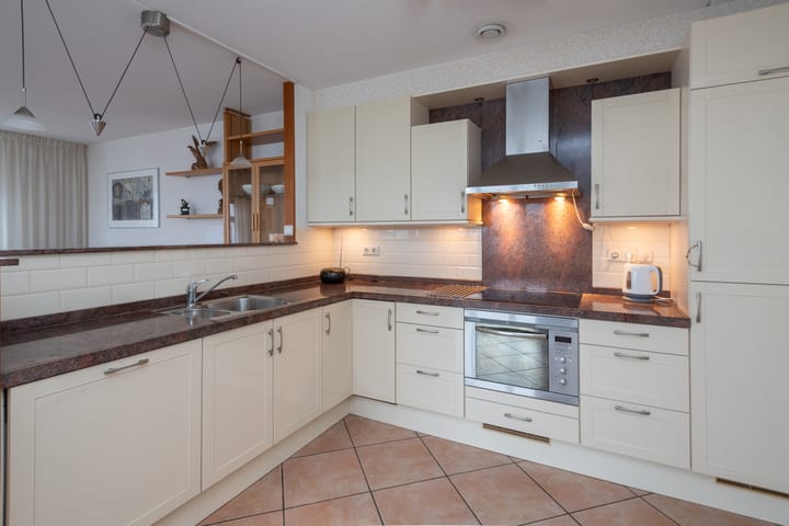 Foto 18 van Middeldijkerplein 45