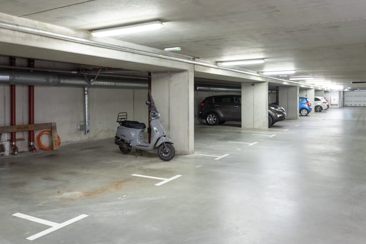 Foto 26 van Middeldijkerplein 45