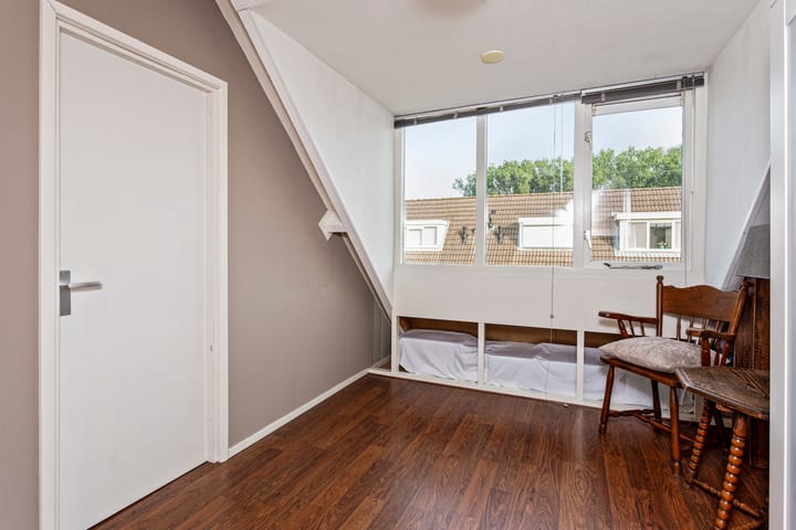 Photo 24 of Van Exelstraat 27