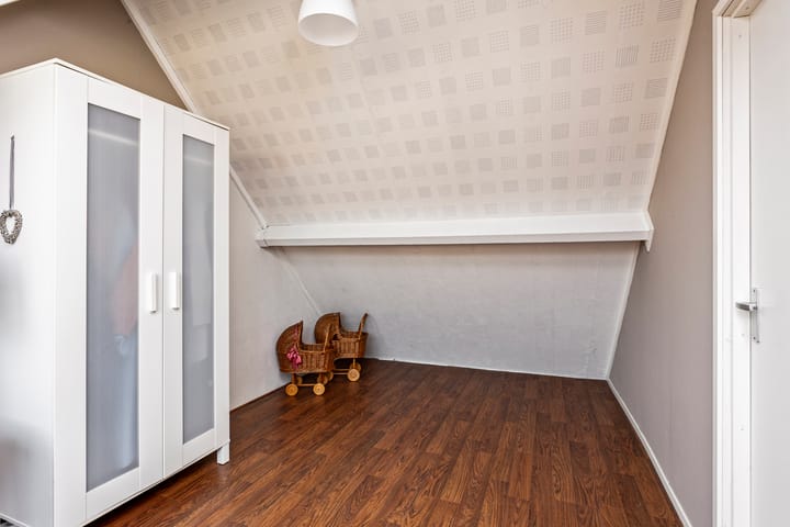 Photo 25 of Van Exelstraat 27