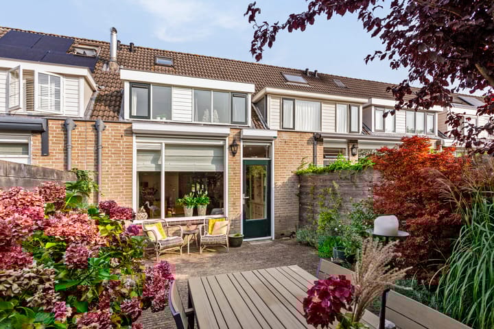 Photo 28 of Van Exelstraat 27