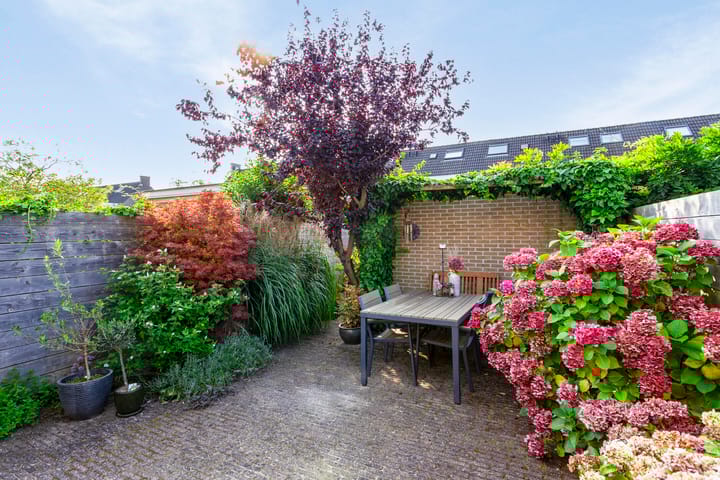 Photo 31 of Van Exelstraat 27