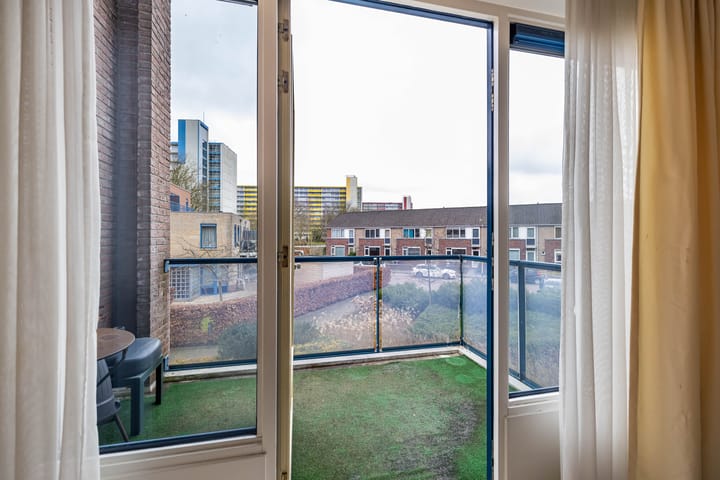 Foto 37 van Bremstraat 24