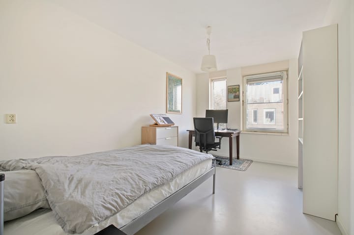 Photo 13 of Dick Greinerstraat 115