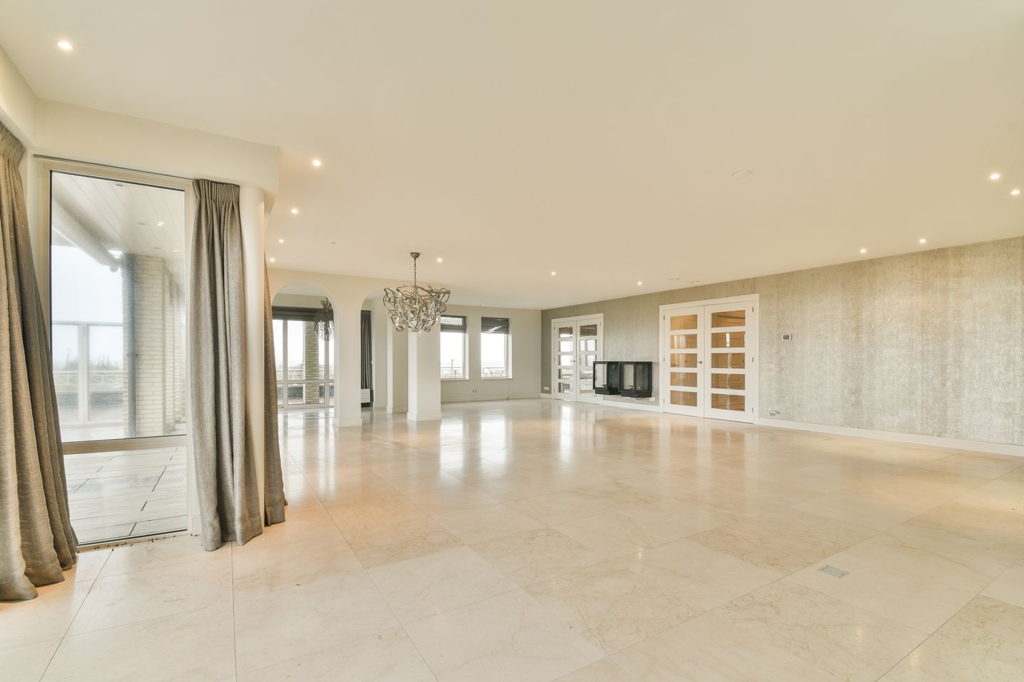 Foto 10 van Koningin Astrid Boulevard 67