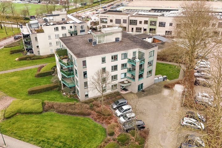 Foto 24 van Bovenkerkweg 24