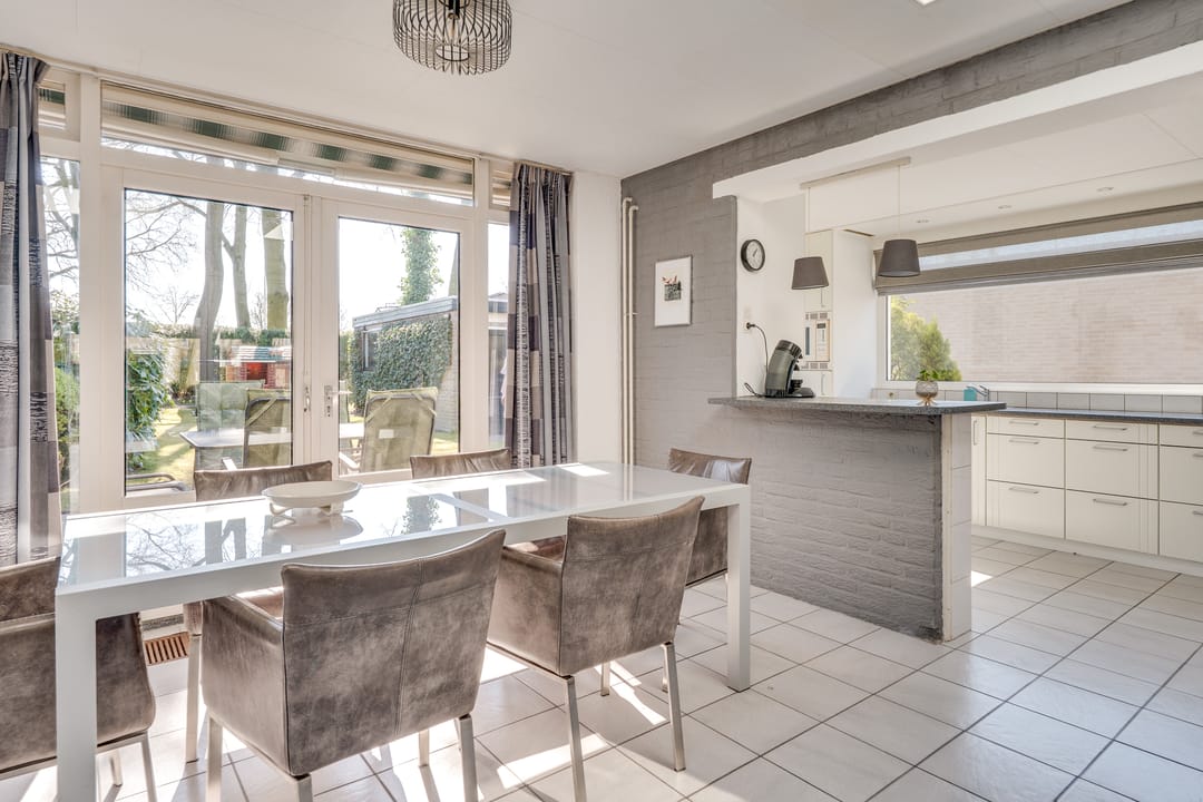 Foto 13 van Blaarthemseweg 54