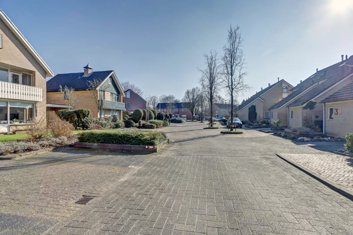 Foto 3 van Lampertheimstraat 55