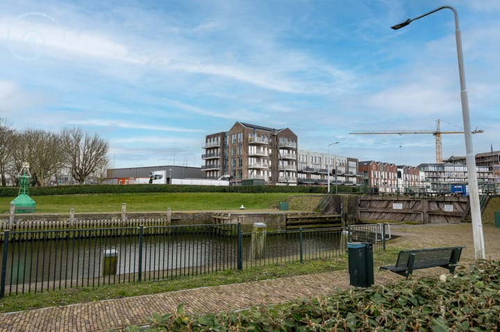 Foto 19 van Stationsplein 50