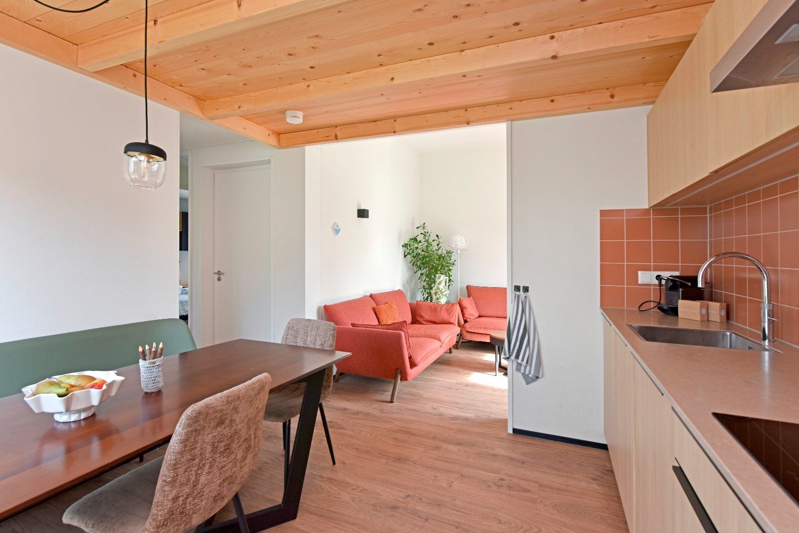 Foto 12 van Euverem 52-37