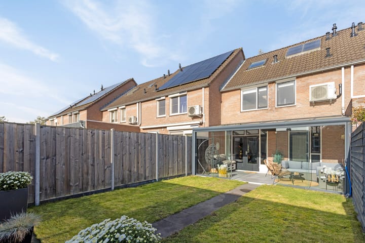 Foto 32 van Chamonixlaan 202