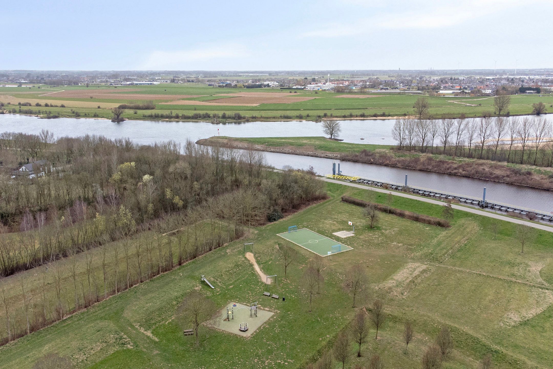 Photo 42 of Parcivalring 517