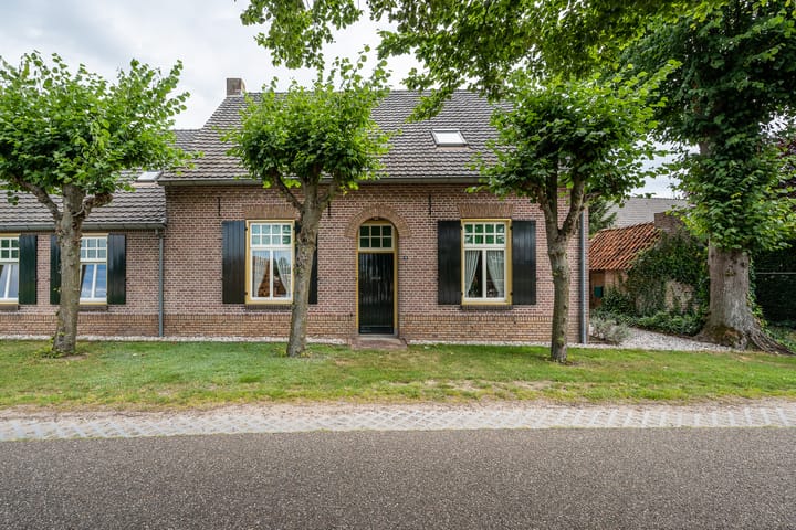 Foto 2 van Grote Bottel 10