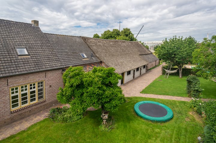 Foto 41 van Grote Bottel 10