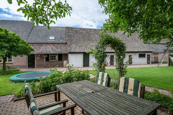 Foto 43 van Grote Bottel 10