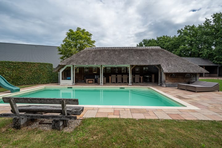 Foto 45 van Grote Bottel 10