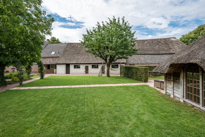 Foto 51 van Grote Bottel 10