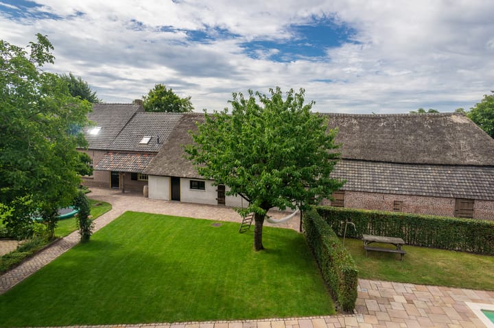 Foto 42 van Grote Bottel 10