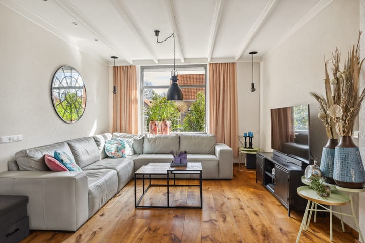 Photo 13 of Torenstraat 11