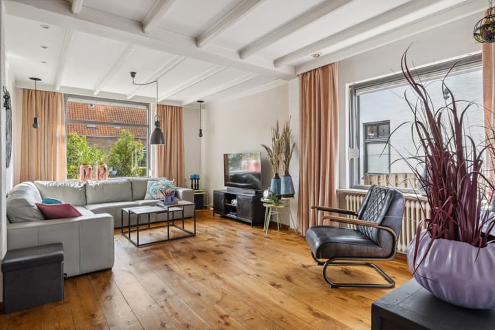 Photo 14 of Torenstraat 11