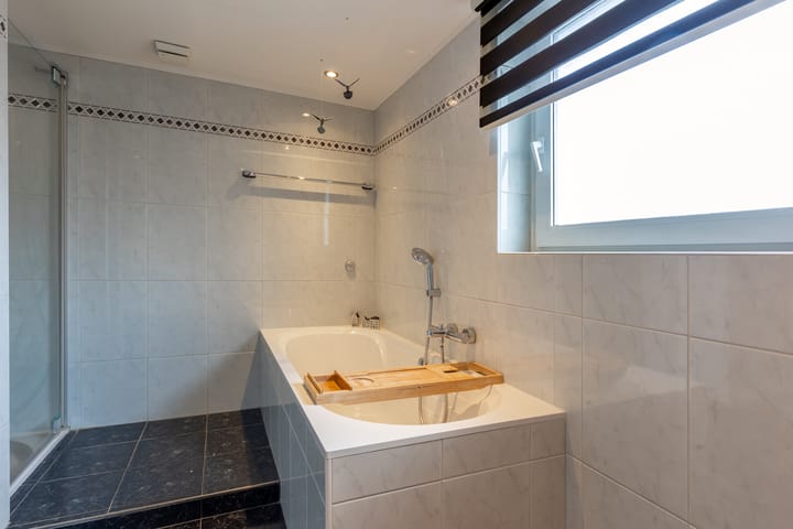 Foto 43 van Komeetlaan 6