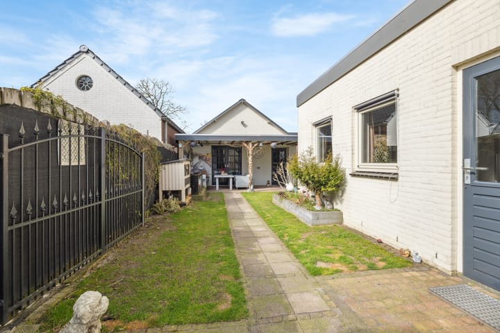 Photo 43 of Torenstraat 11