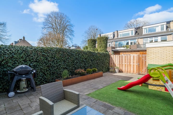 Foto 18 van Pergolesilaan 6