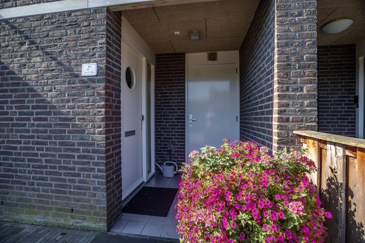 Foto 3 van Pastoor de Louwstraat 2-A