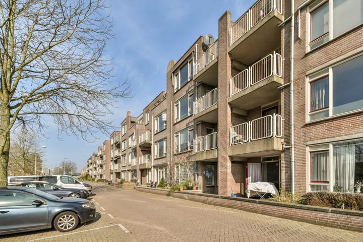 Foto 20 van Ernst Cahnsingel 43