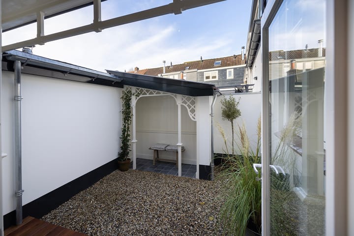 Foto 33 van Molenstraat 2