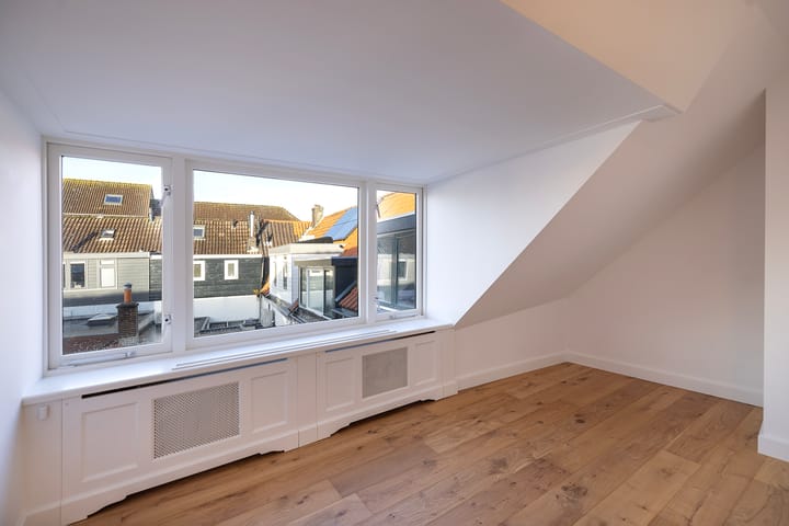 Foto 42 van Molenstraat 2