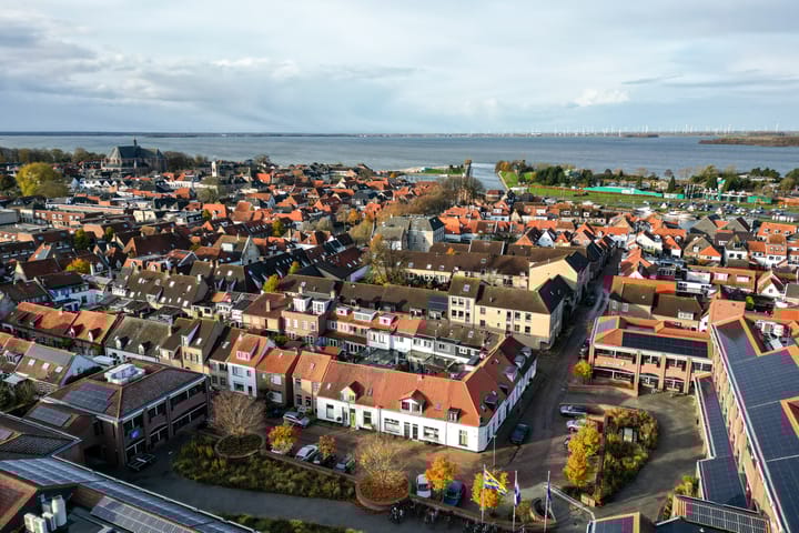 Foto 57 van Molenstraat 2