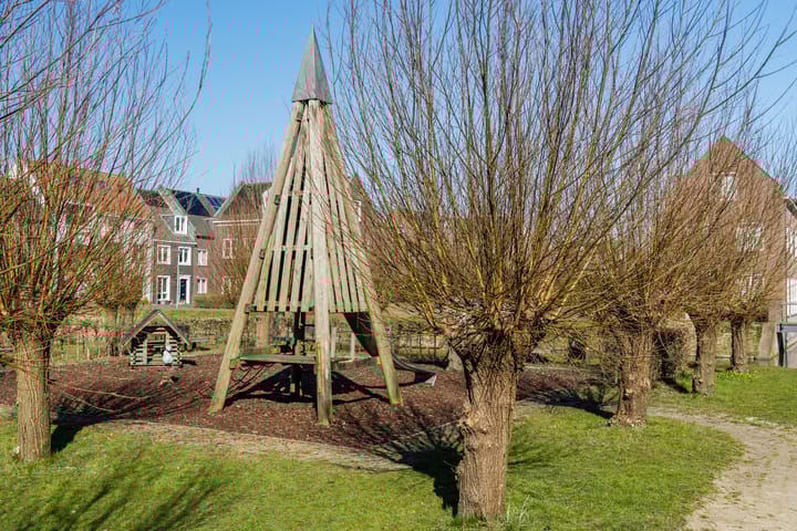 Foto 72 van Anton van Duinkerkenlaan 116