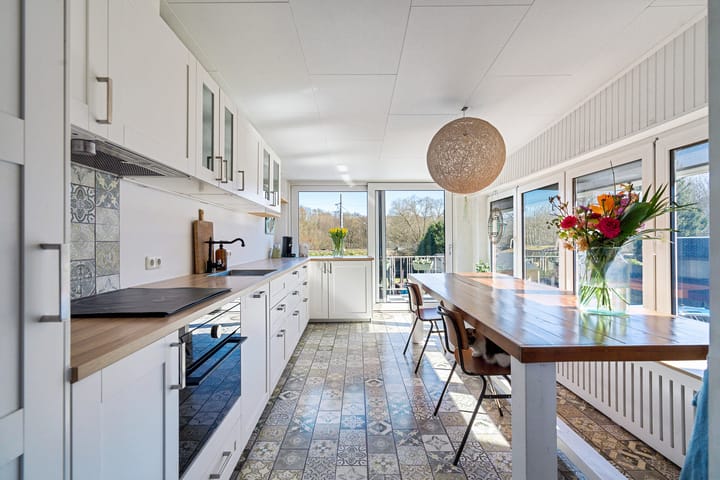 Foto 2 van Meuserstraat 90