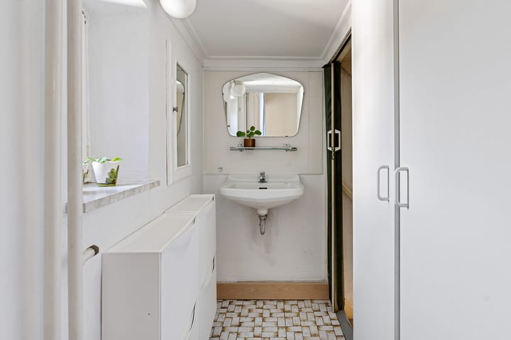 Foto 12 van Meuserstraat 90