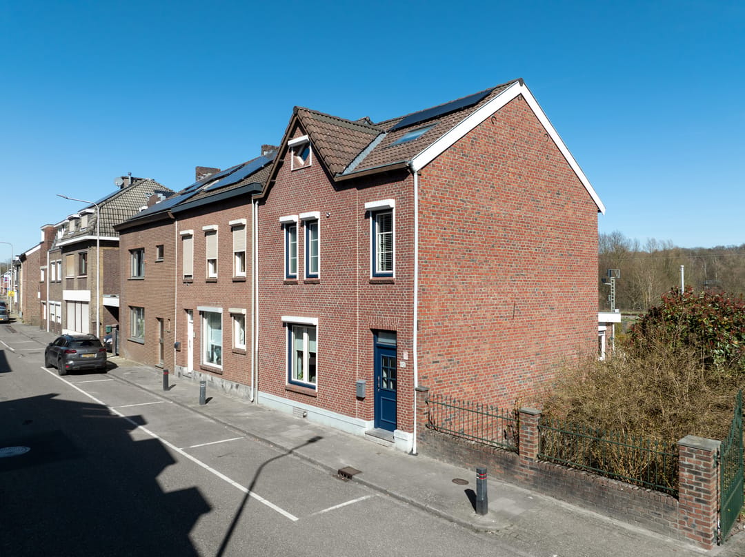 Photo 28 of Meuserstraat 90
