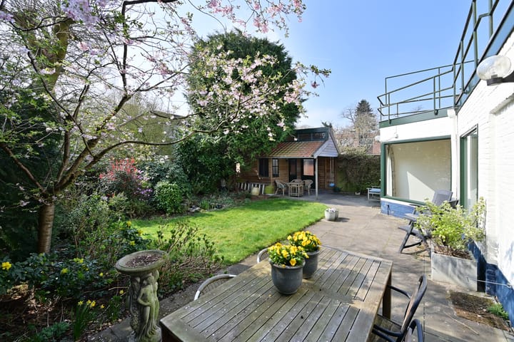 Foto 20 van Borneolaan 48