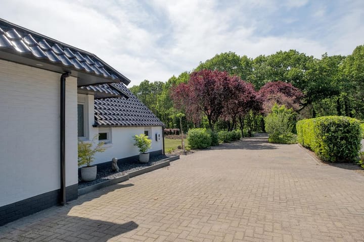 Foto 8 van Ericasestraat 8