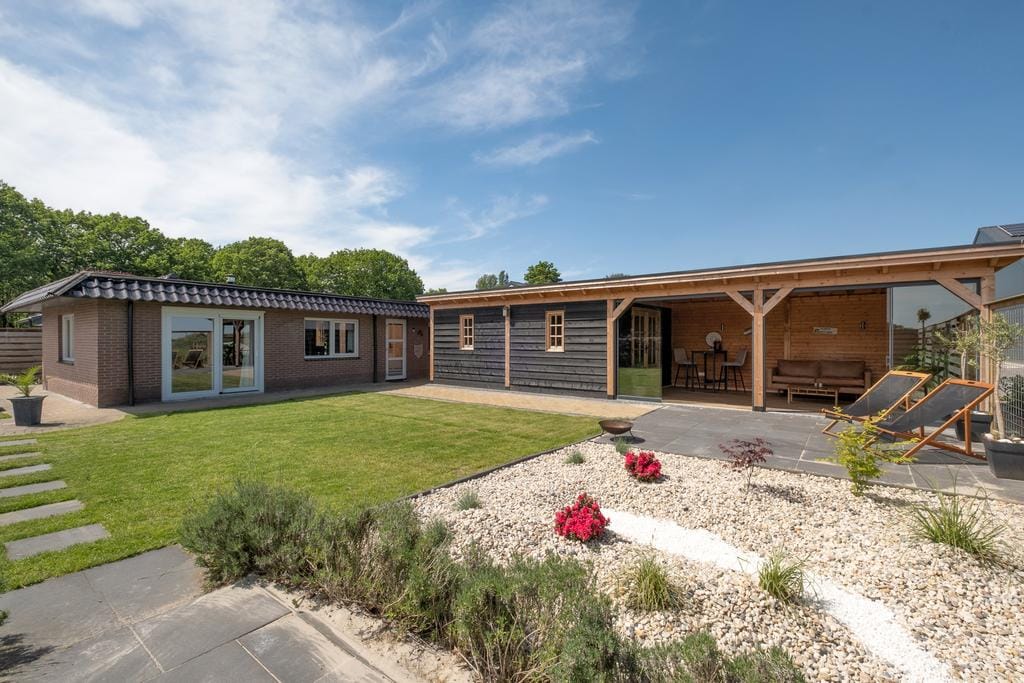 Foto 24 van Ericasestraat 8