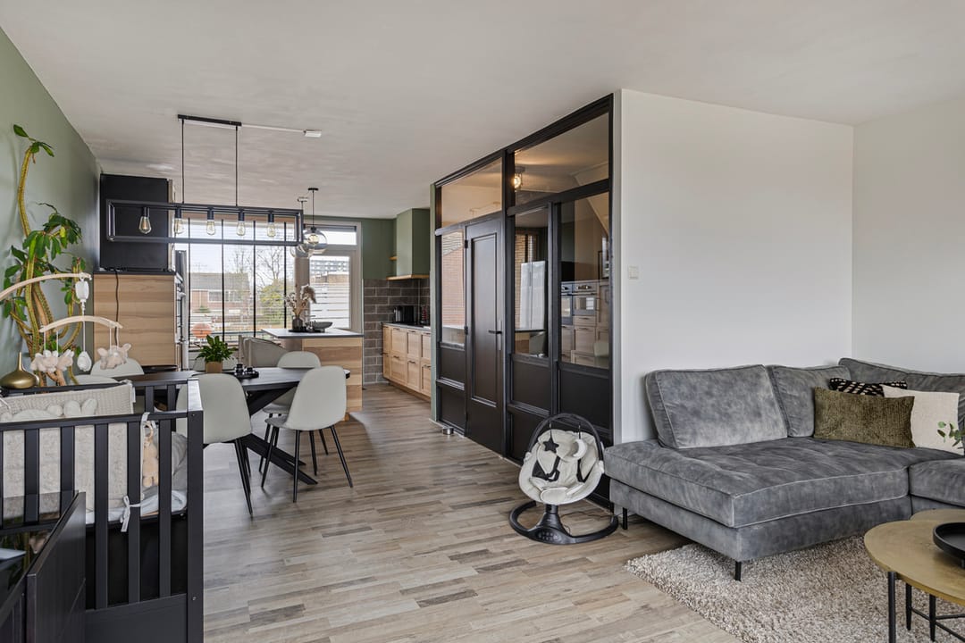 Foto 11 van Mgr Smitstraat 10