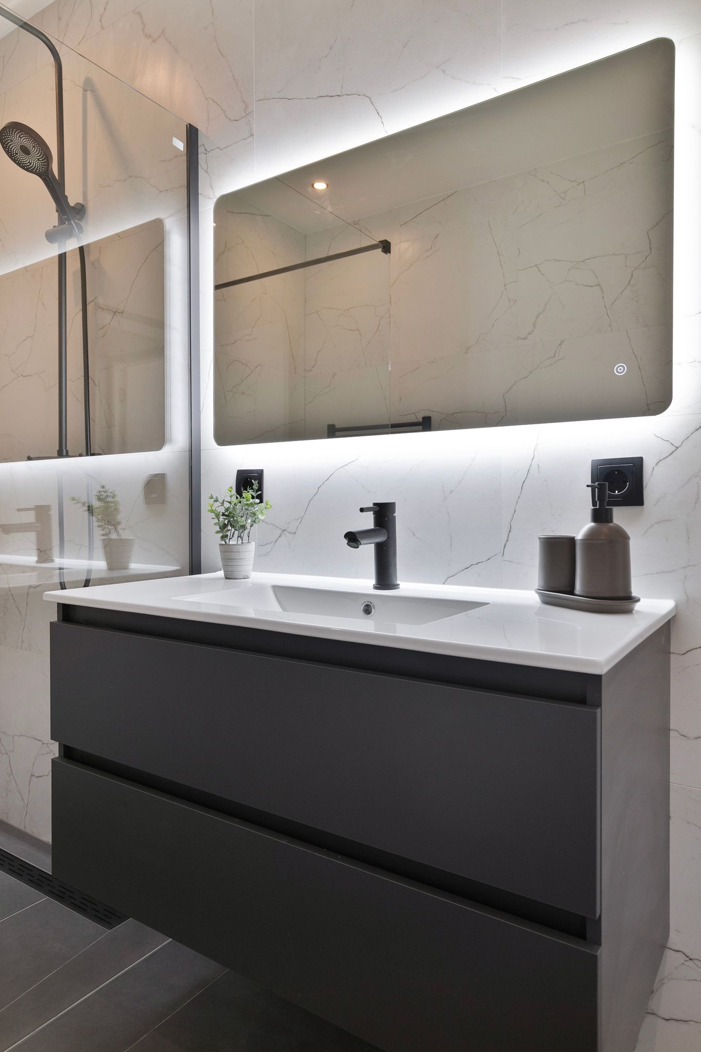 Foto 18 van Insulindestraat 165-A01