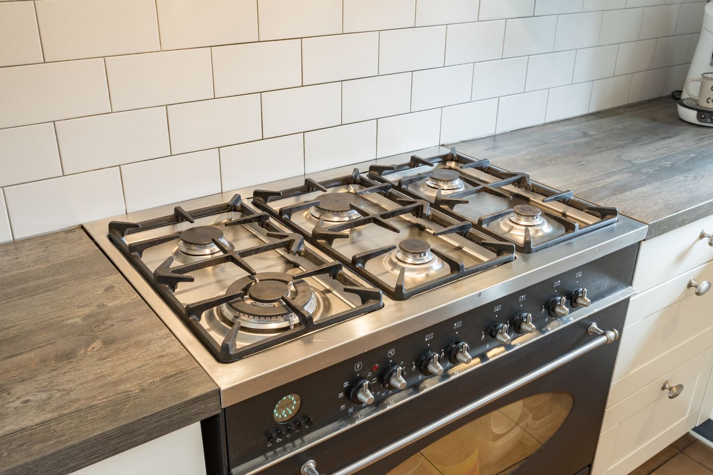 Photo 19 of Gosem Engelsstraat 16