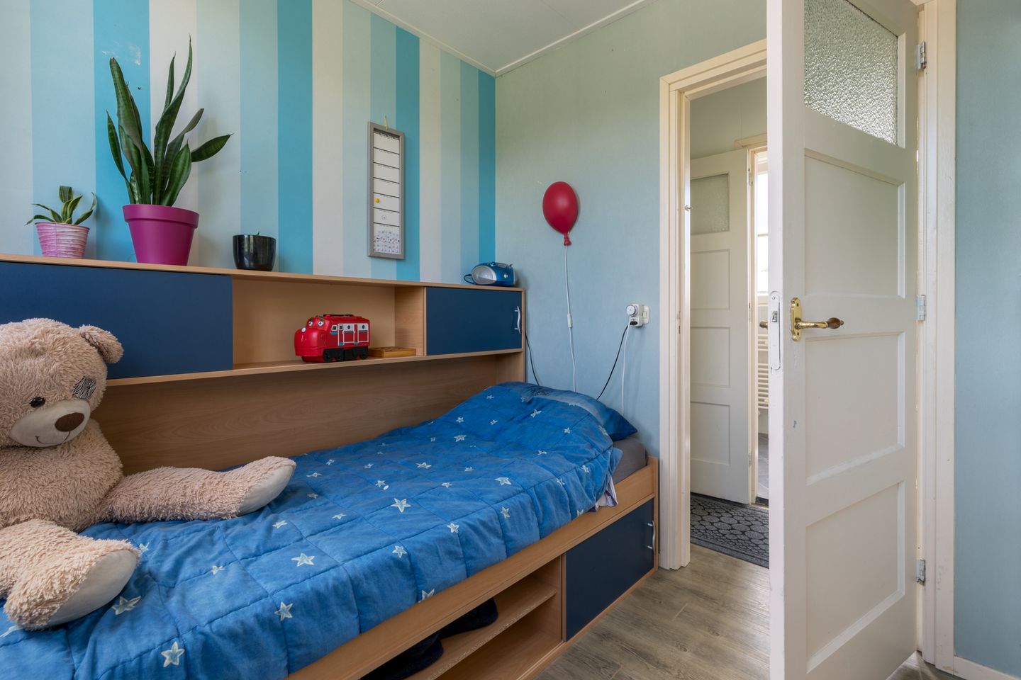 Photo 40 of Gosem Engelsstraat 16