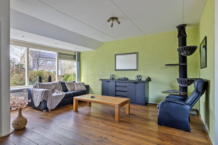 Foto 5 van Esdoornlaan 4