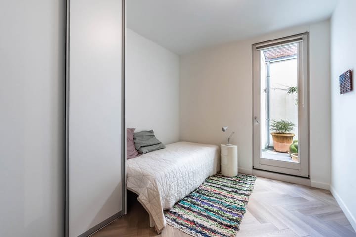 Foto 27 van Oranjeboomstraat 166