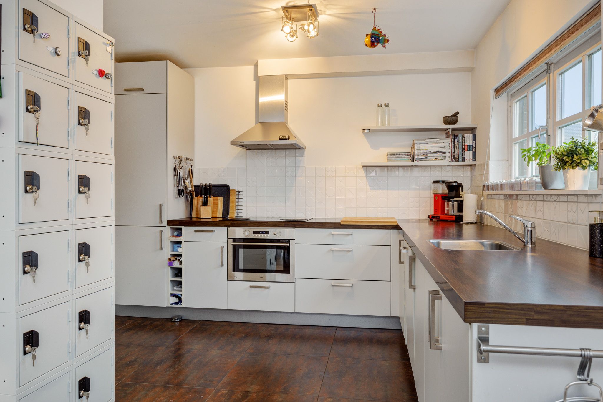 Photo 6 of Grotestraat 2