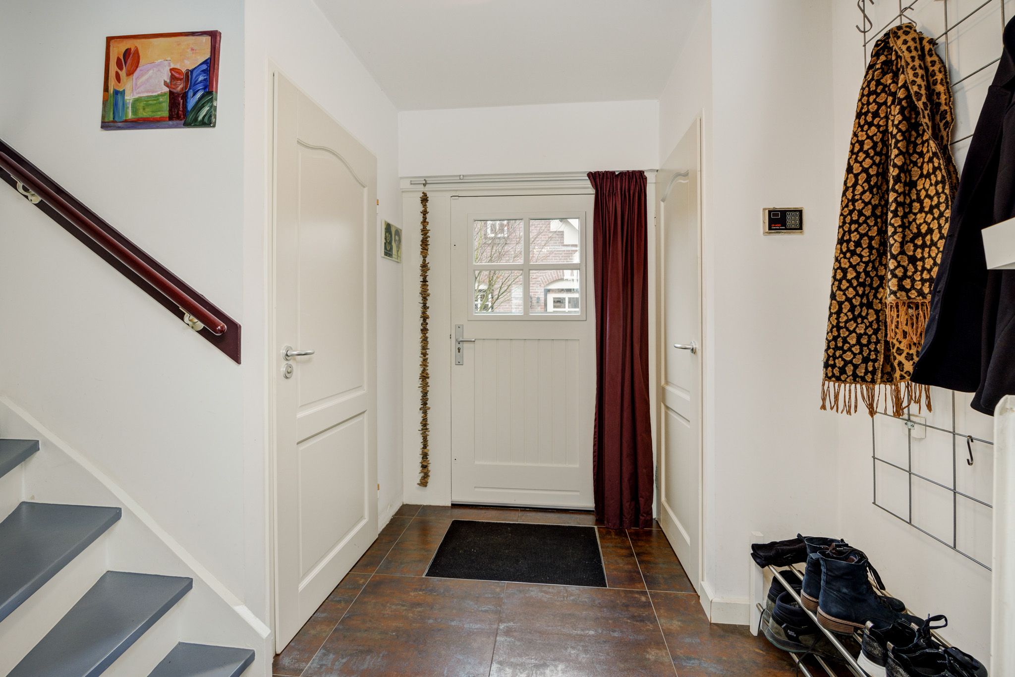 Photo 12 of Grotestraat 2