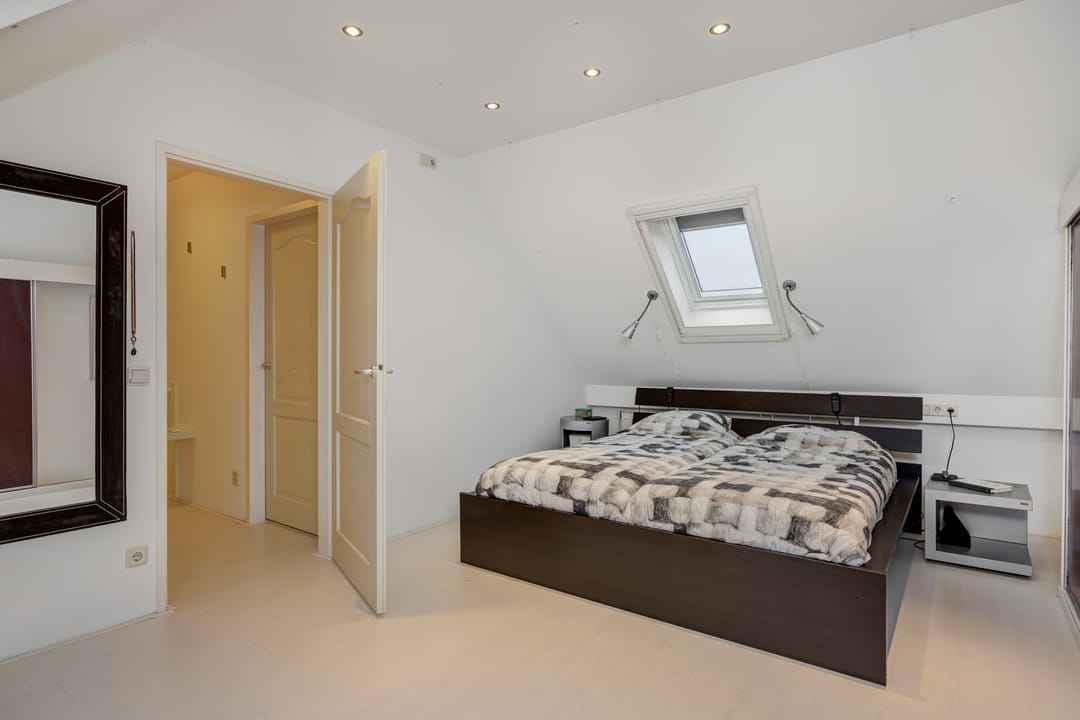 Photo 26 of Grotestraat 2