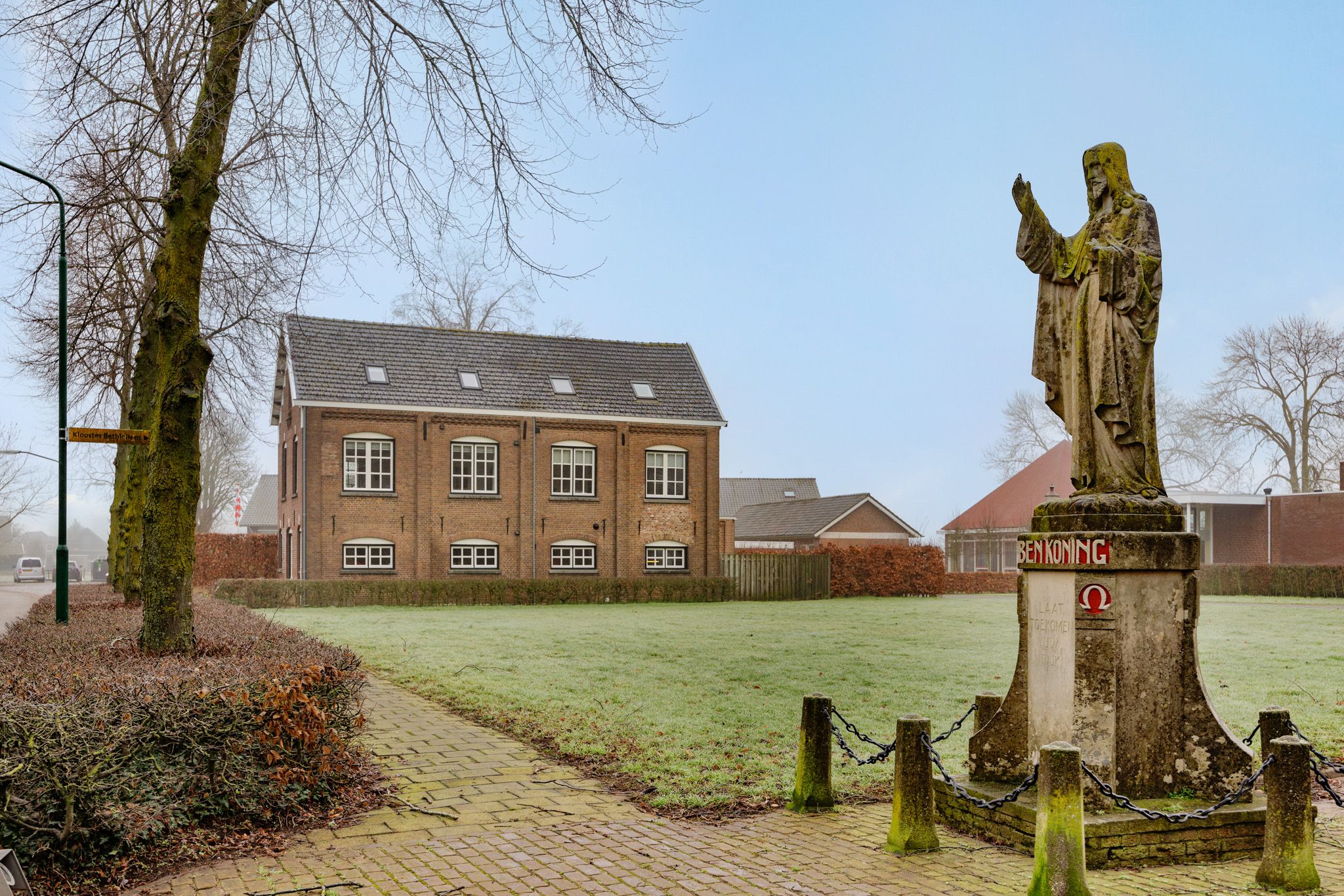 Photo 48 of Grotestraat 2